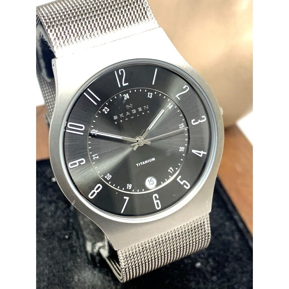 Skagen Denmark Men's Watch 233XLTTM Quartz Gray Dial Silver Stainless Steel 37mm
